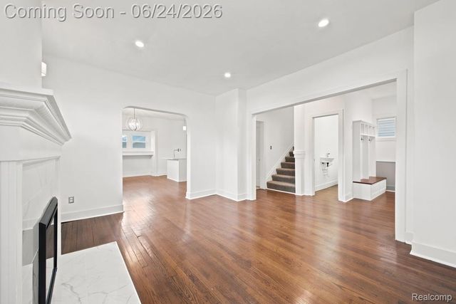 2552 N La Salle Gardens, Detroit, MI 48206
