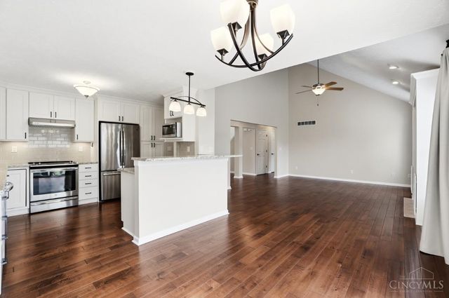 4415 E Arbor Court, West Chester, OH 45069