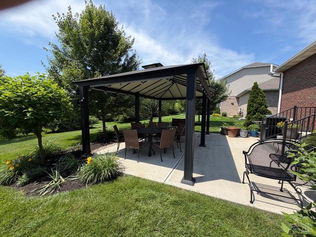 4415 E Arbor Court, West Chester, OH 45069