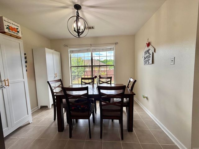 13725 Apple Glen Cove, Alexander, AR 72002