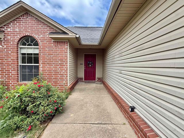 13725 Apple Glen Cove, Alexander, AR 72002