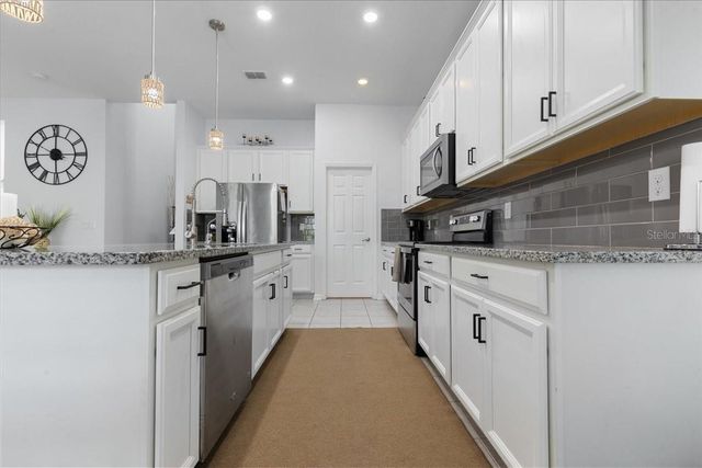 4802 BUTLER NATIONAL DRIVE, Wesley Chapel, FL 33543