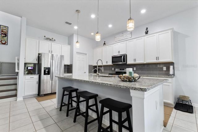 4802 BUTLER NATIONAL DRIVE, Wesley Chapel, FL 33543