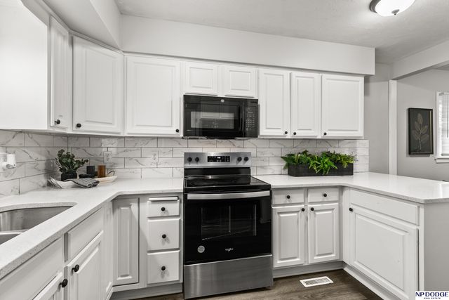 4629 N 95 Street, Omaha, NE 68134