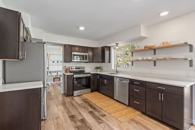9648 Quantico Lane N, Maple Grove, MN 55369