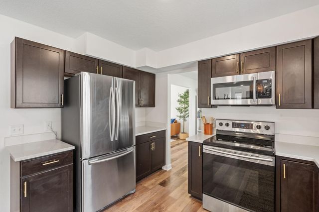 9648 Quantico Lane N, Maple Grove, MN 55369
