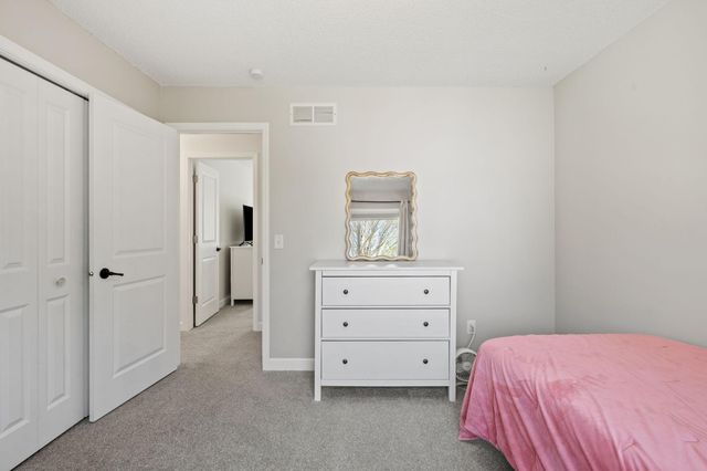 9648 Quantico Lane N, Maple Grove, MN 55369