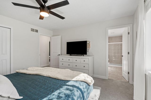 9648 Quantico Lane N, Maple Grove, MN 55369