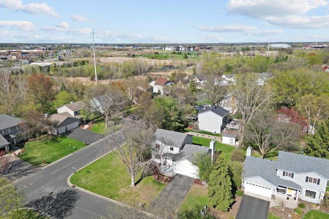 9648 Quantico Lane N, Maple Grove, MN 55369