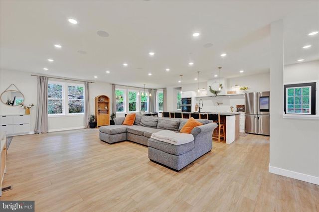 5437 GLEN ARM RD, Glen Arm, MD 21057