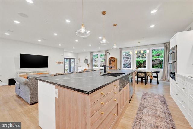 5437 GLEN ARM RD, Glen Arm, MD 21057