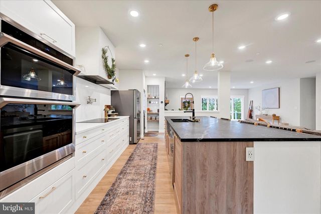 5437 GLEN ARM RD, Glen Arm, MD 21057