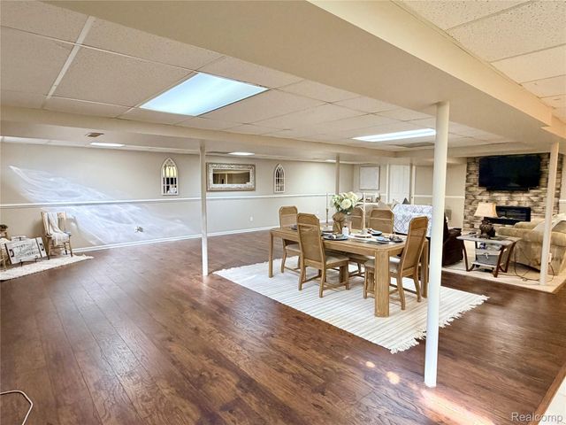 19287 Scenic Harbor Drive, Macomb Township, MI 48044