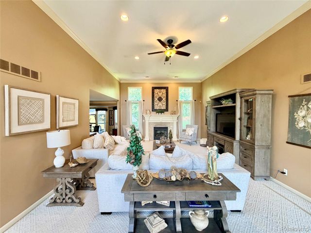19287 Scenic Harbor Drive, Macomb Township, MI 48044