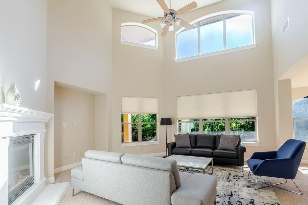 11613 Woodland Hills TRL, Austin, TX 78732