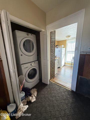 2102 Magazine St, Louisville, KY 40211