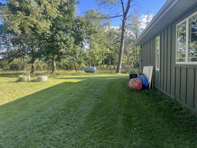 2540 18th AVENUE, Friendship, WI 53934