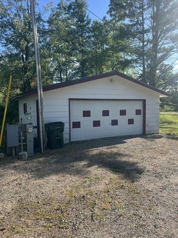 2540 18th AVENUE, Friendship, WI 53934