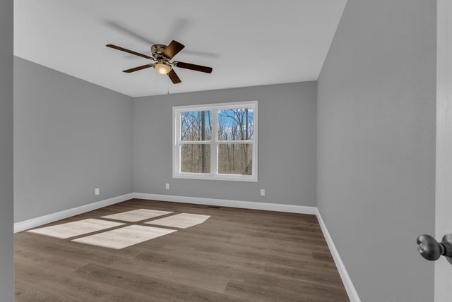 518 Algonquin Ln, Crossville, TN 38572