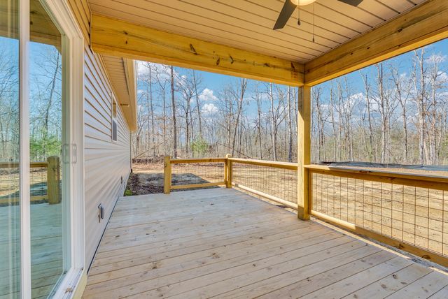 518 Algonquin Ln, Crossville, TN 38572