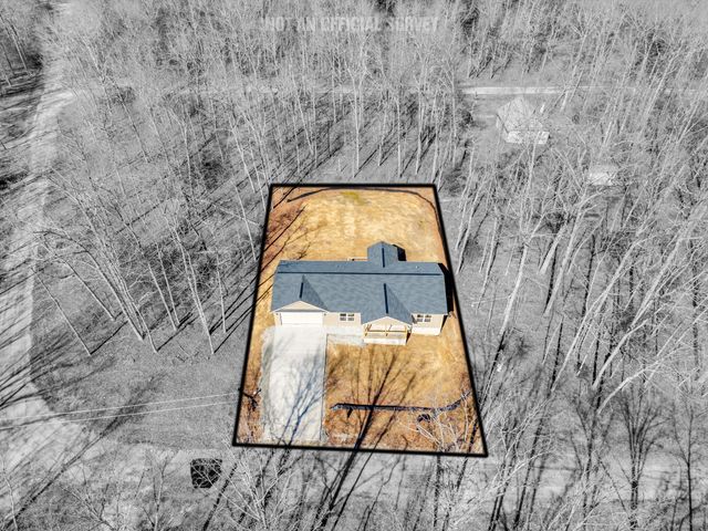 518 Algonquin Ln, Crossville, TN 38572