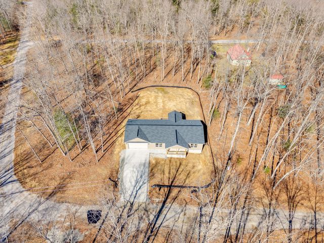 518 Algonquin Ln, Crossville, TN 38572