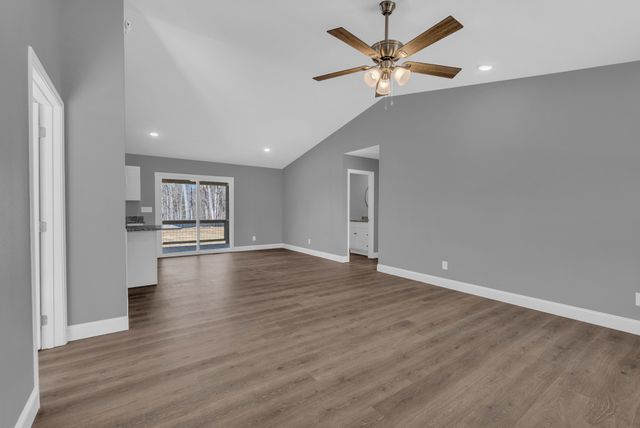 518 Algonquin Ln, Crossville, TN 38572