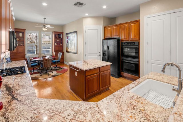 2005 Deep Springs Ln, Lincoln, CA 95648