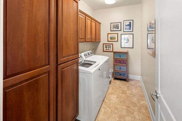 2005 Deep Springs Ln, Lincoln, CA 95648