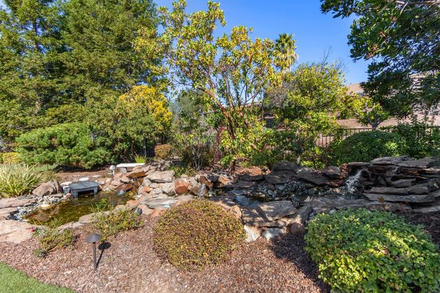 2005 Deep Springs Ln, Lincoln, CA 95648