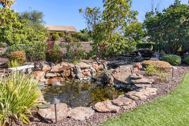 2005 Deep Springs Ln, Lincoln, CA 95648