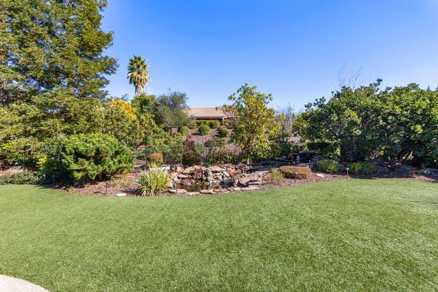 2005 Deep Springs Ln, Lincoln, CA 95648