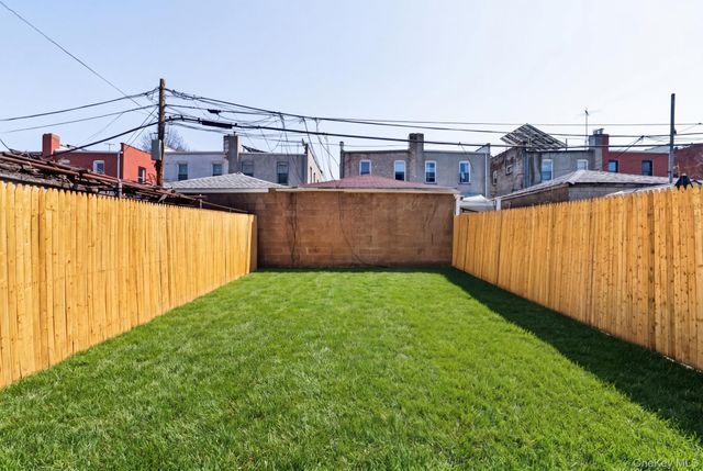 511 E 54th Street, Brooklyn, NY 11203