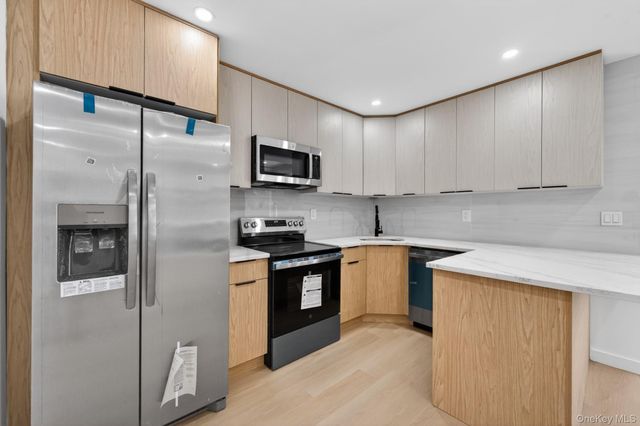 511 E 54th Street, Brooklyn, NY 11203