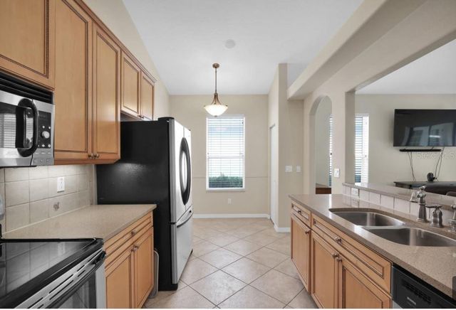 90 W WATERSIDE PARKWAY, Palm Coast, FL 32137