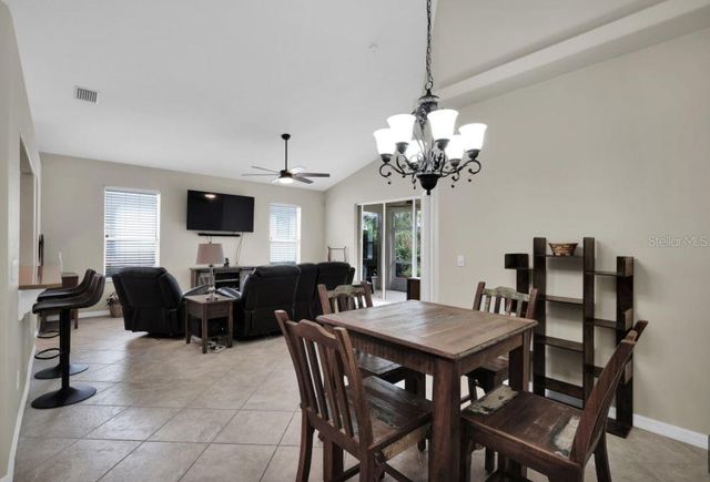 90 W WATERSIDE PARKWAY, Palm Coast, FL 32137