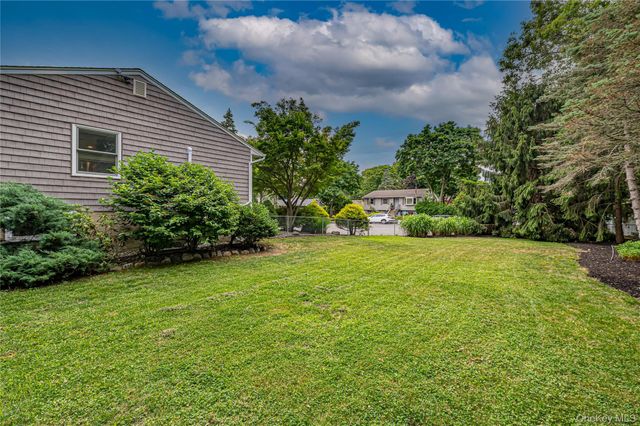 23 Oak Street, Centereach, NY 11720