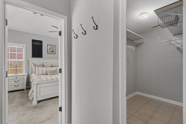 8159 W WHITE WING CV, Bartlett, TN 38002