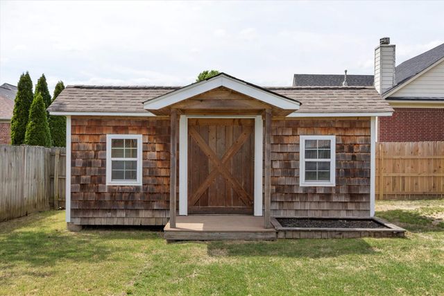 8159 W WHITE WING CV, Bartlett, TN 38002