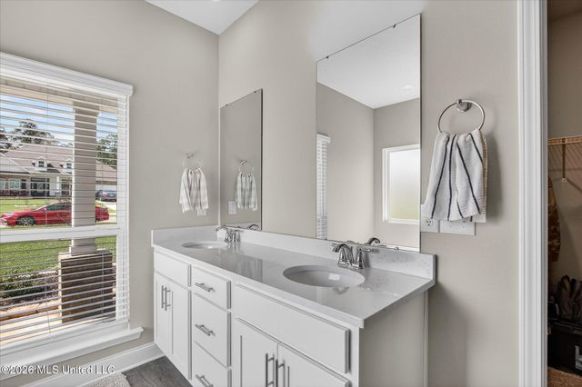 6016 Penni Lane, Ocean Springs, MS 39564