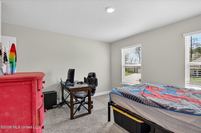 6016 Penni Lane, Ocean Springs, MS 39564