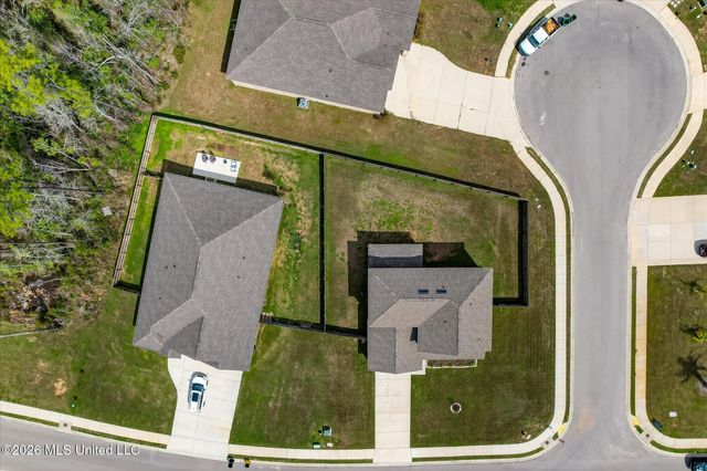 6016 Penni Lane, Ocean Springs, MS 39564