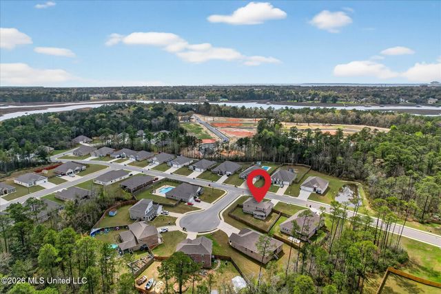 6016 Penni Lane, Ocean Springs, MS 39564
