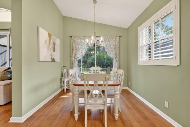 357 NW Springview Loop, Port St Lucie, FL 34986