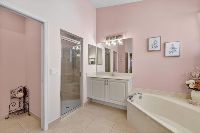 357 NW Springview Loop, Port St Lucie, FL 34986