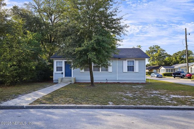 3257 LIBERTY Circle, Jacksonville, FL 32206