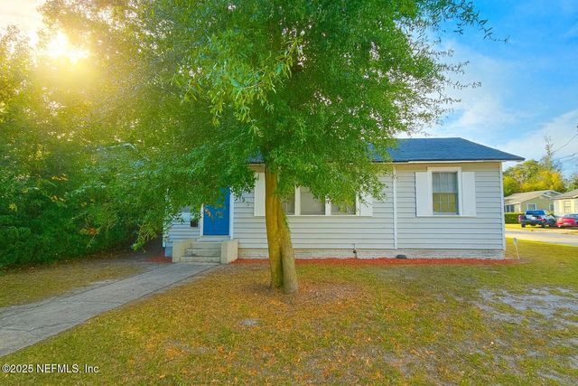 3257 LIBERTY Circle, Jacksonville, FL 32206