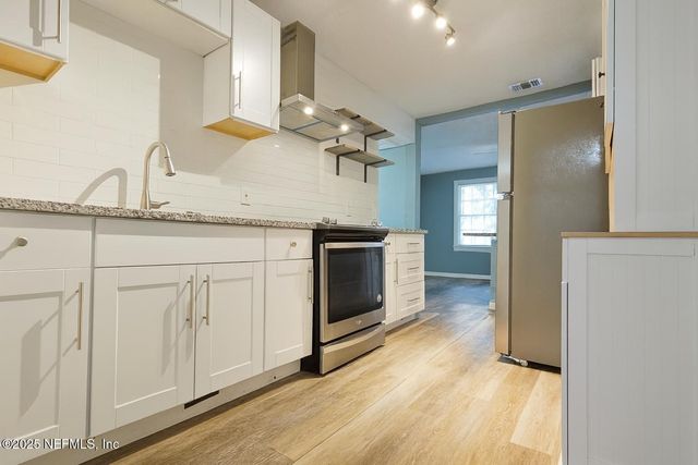 3257 LIBERTY Circle, Jacksonville, FL 32206