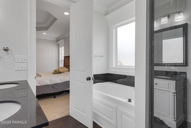 307 Oak Hill Lane, Youngsville, LA 70592