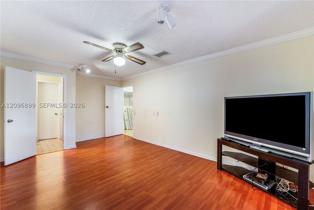 13225 SW 55th St, Miami, FL 33175